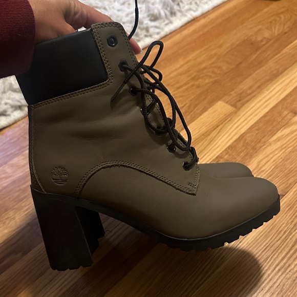 Timberland Women's Khaki Heeled Boots - Picture 1 of 4